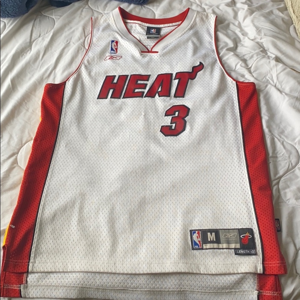 Authentic ‘05 Dwyane Wade Jersey